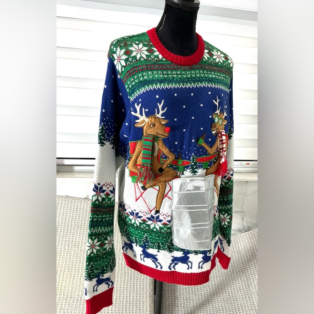 Funny pretty CHRISTMAS SWEATER 🎄🎄 - Picture 3 of 9